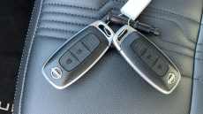 Nissan Juke 1.0 DiG-T 114 Tekna 5dr DCT Petrol Hatchback